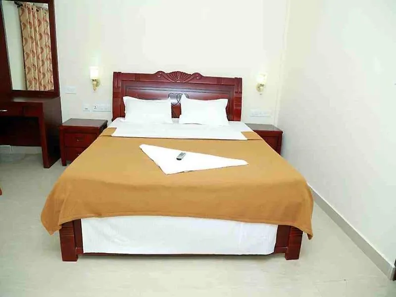 Thachaparambil Residency Hotel Alappuzha 3*,  India